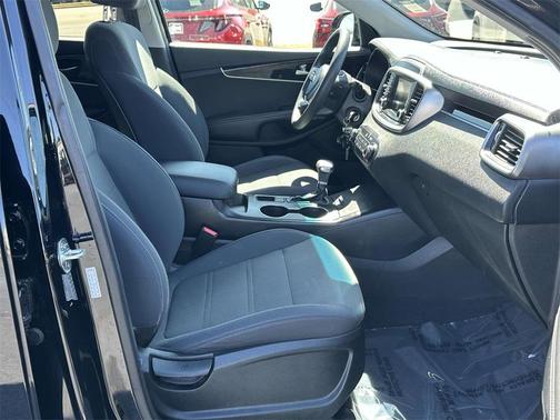 2019 Kia Sorento L