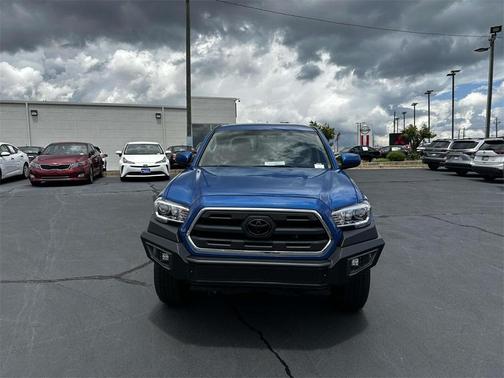 2017 Toyota Tacoma SR5