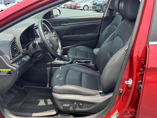 2017 Hyundai ELANTRA Limited
