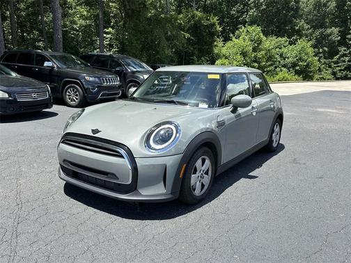 2022 MINI Hardtop Cooper