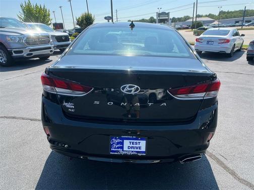 2018 Hyundai SONATA SE