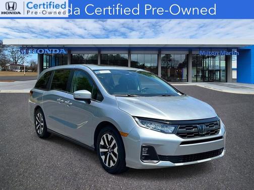Solar Silver Metallic 2025 Honda Odyssey