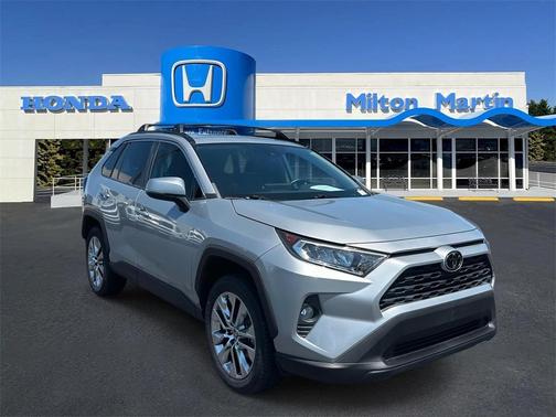 2021 Toyota RAV4 XLE Premium