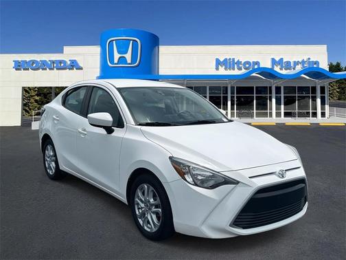 2018 Toyota Yaris iA Base