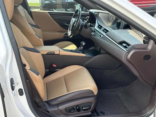 2021 Lexus ES 250 250