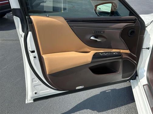 2021 Lexus ES 250 250
