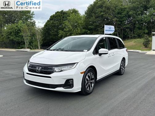 Platinum White Pearl 2025 Honda Odyssey