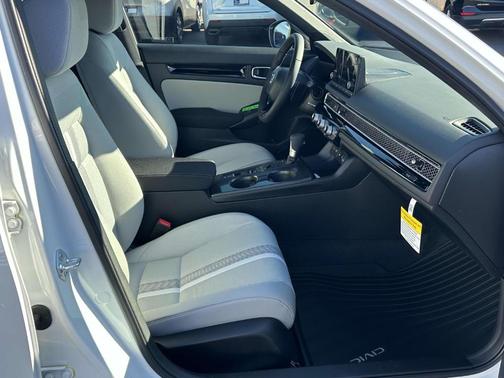 2025 Honda Civic Hybrid Sport
