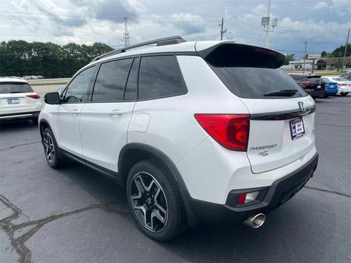 2023 Honda Passport Elite