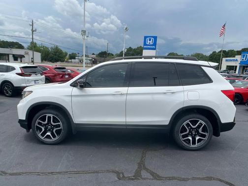 2023 Honda Passport Elite