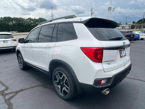 2023 Honda Passport Elite