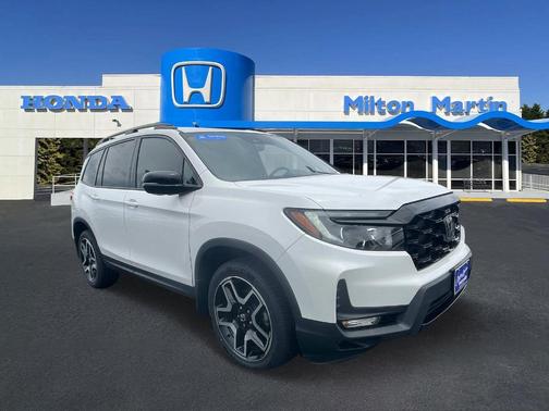 2023 Honda Passport Elite