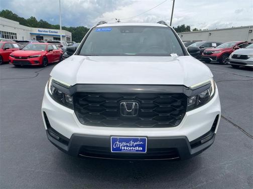 2023 Honda Passport Elite