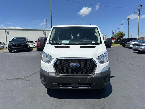 2022 Ford Transit-250 Base