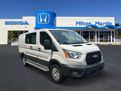 2022 Ford Transit-250 Base