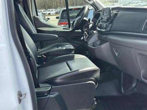 2022 Ford Transit-350 XLT