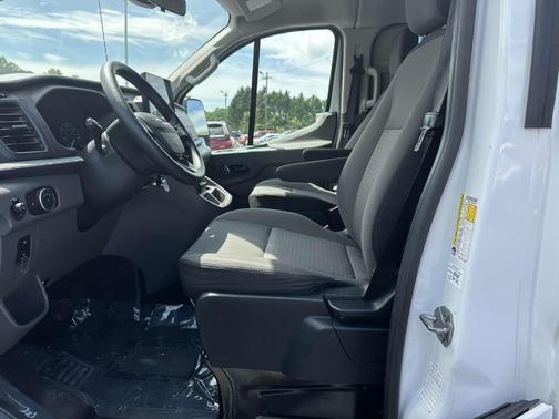 2022 Ford Transit-350 XLT