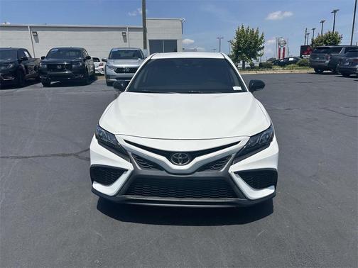 2022 Toyota Camry SE Nightshade