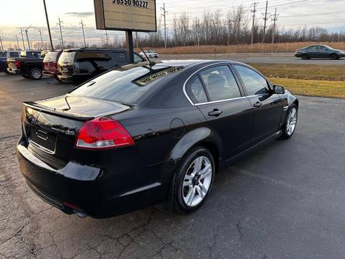 2009 Pontiac G8 Base