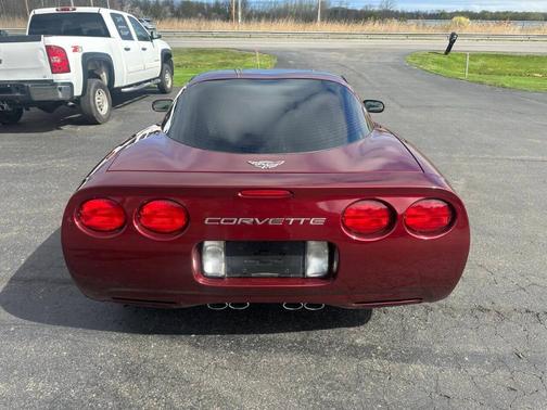 2003 Chevrolet Corvette Base