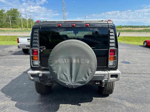 Black 2003 Hummer H2