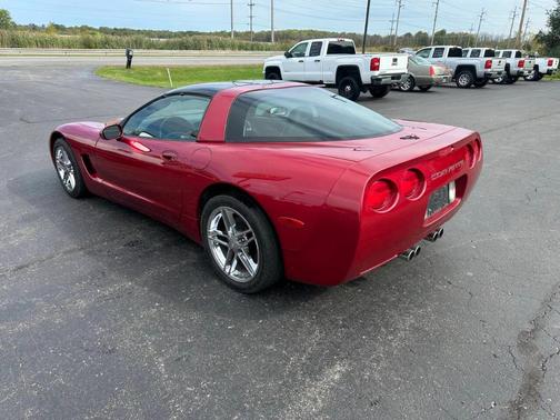 2001 Chevrolet Corvette Base