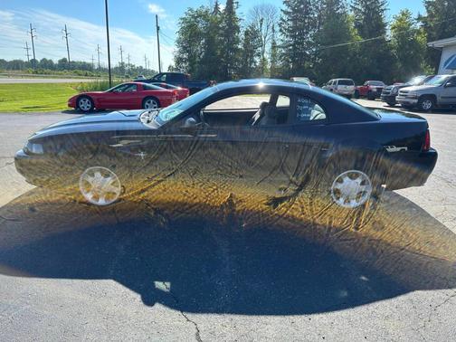 Black 2001 Ford Mustang Base