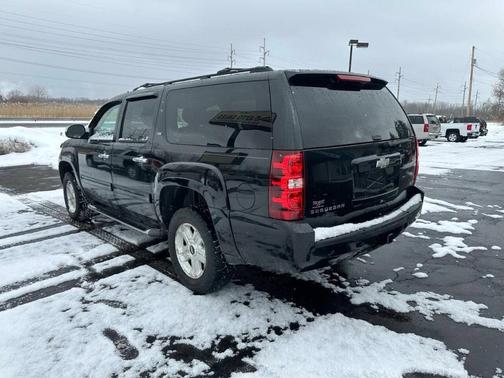 2010 Chevrolet Suburban 1500 LT