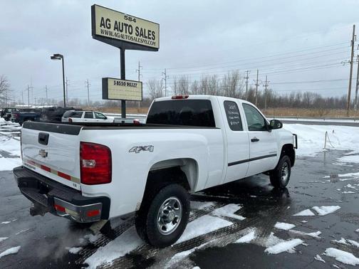 2009 Chevrolet Silverado 2500 Work Truck H/D Extended Cab