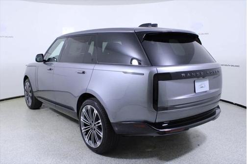 2025 Land Rover Range Rover P530 SE 7 Seat