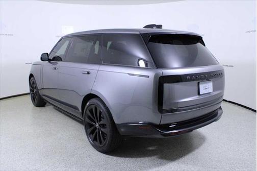 2025 Land Rover Range Rover P530 SE 7 Seat
