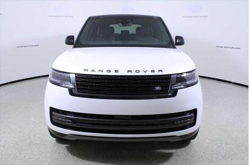 2025 Land Rover Range Rover P400 SE