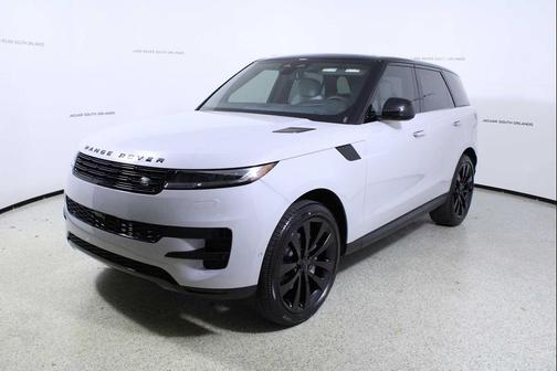 2026 Land Rover Range Rover Sport SE