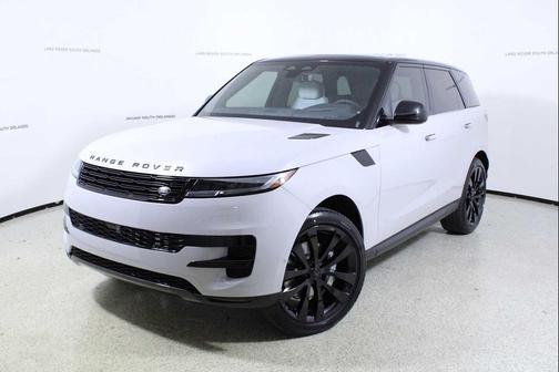 2026 Land Rover Range Rover Sport SE