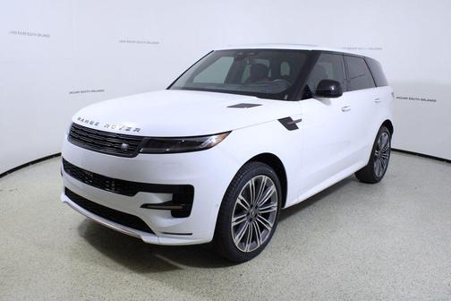 Fuji White 2025 Land Rover Range Rover Sport SE