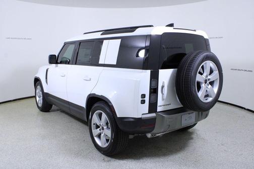 Fuji White 2026 Land Rover Defender P300 S