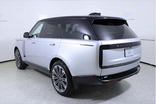 2025 Land Rover Range Rover P530 SE