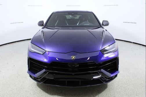 2024 Lamborghini Urus Performante