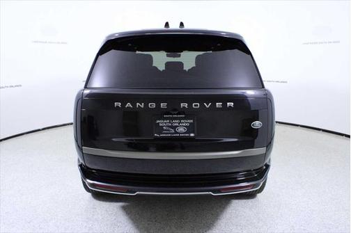 2023 Land Rover Range Rover P530 SE
