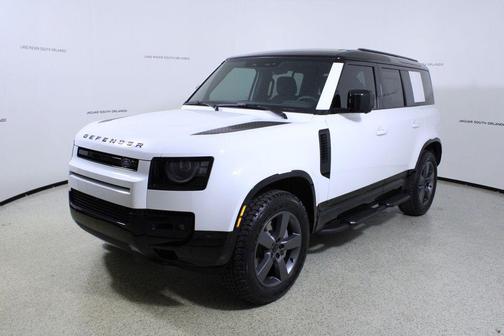 2026 Land Rover Defender P400 X-Dynamic SE