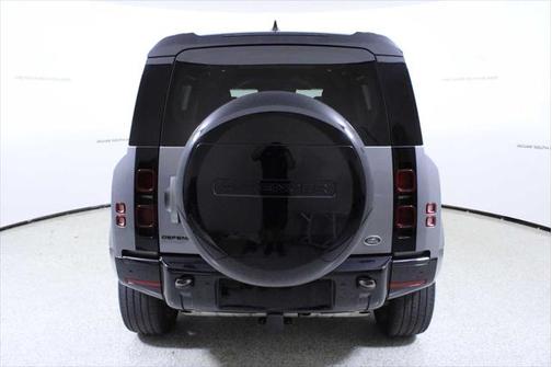2023 Land Rover Defender 110 X-Dynamic SE