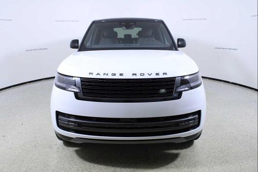 2026 Land Rover Range Rover P400 SE