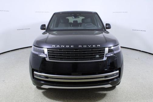 2026 Land Rover Range Rover P530 SE 7 Seat