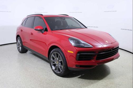 2023 Porsche Cayenne Platinum Edition