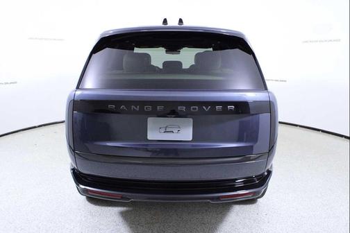 2025 Land Rover Range Rover P400 SE