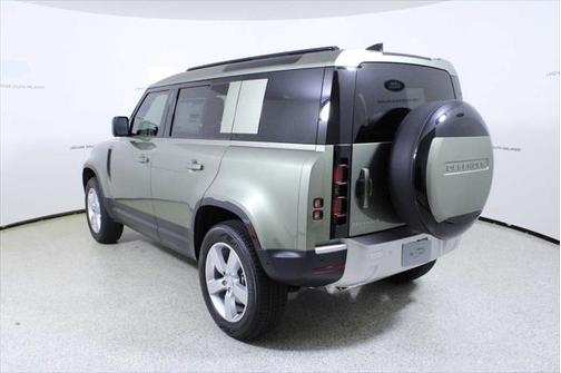 2025 Land Rover Defender 110 P300