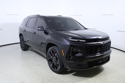 2025 Chevrolet Traverse RS