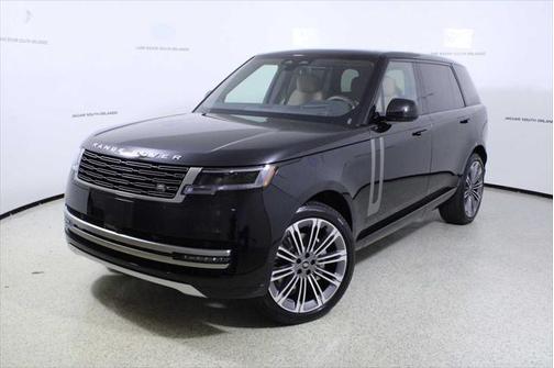 2025 Land Rover Range Rover P400 SE 7 Seat