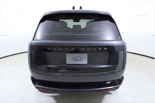 2025 Land Rover Range Rover P400 SE 7 Seat