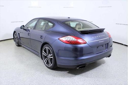 2013 Porsche Panamera 4